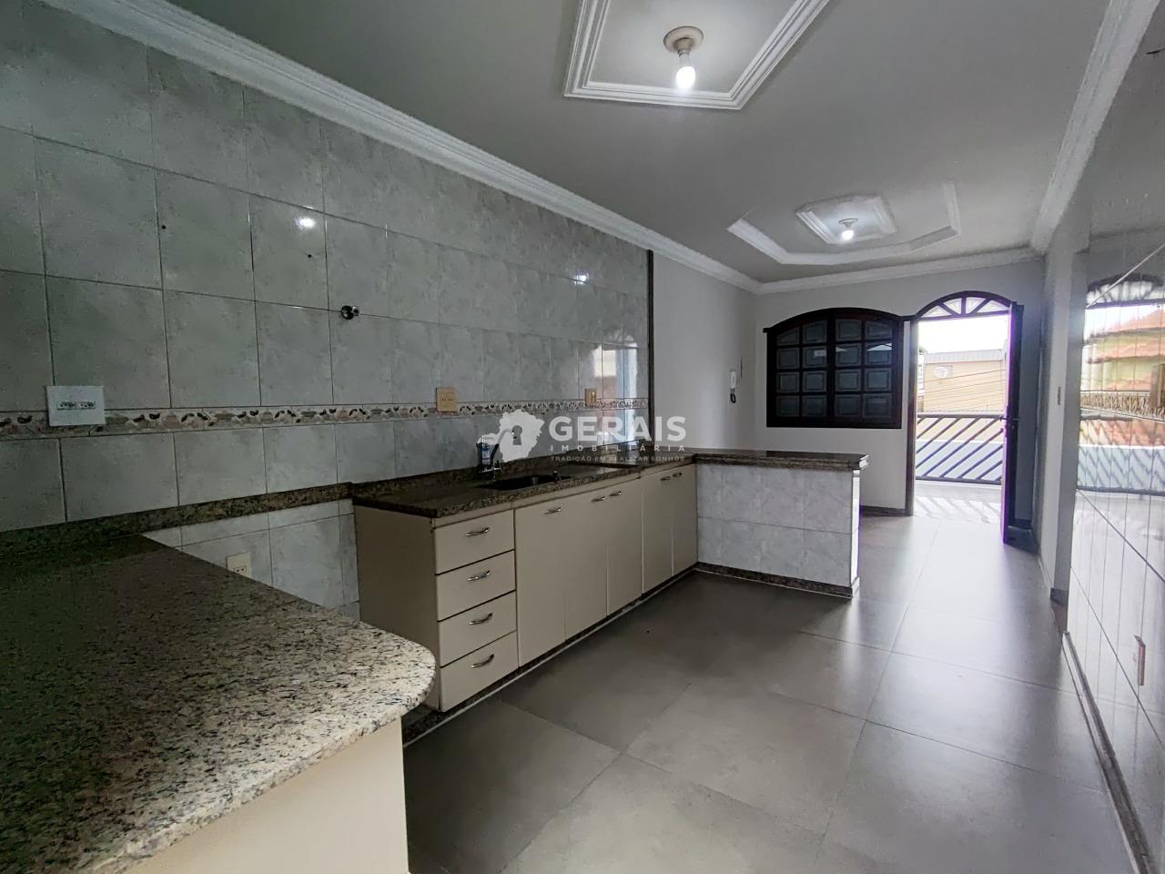 Casa para aluguel no BOM PASTOR: 06- COZINHA