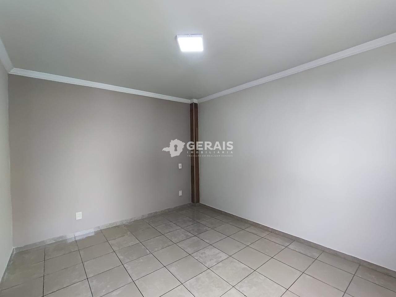 Apartamento para aluguel no CENTRO: 07 - QUARTO 02