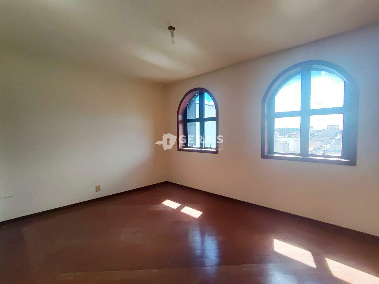 Apartamento para aluguel no JARDIM NOVA AMÉRICA: 04- SALA 01