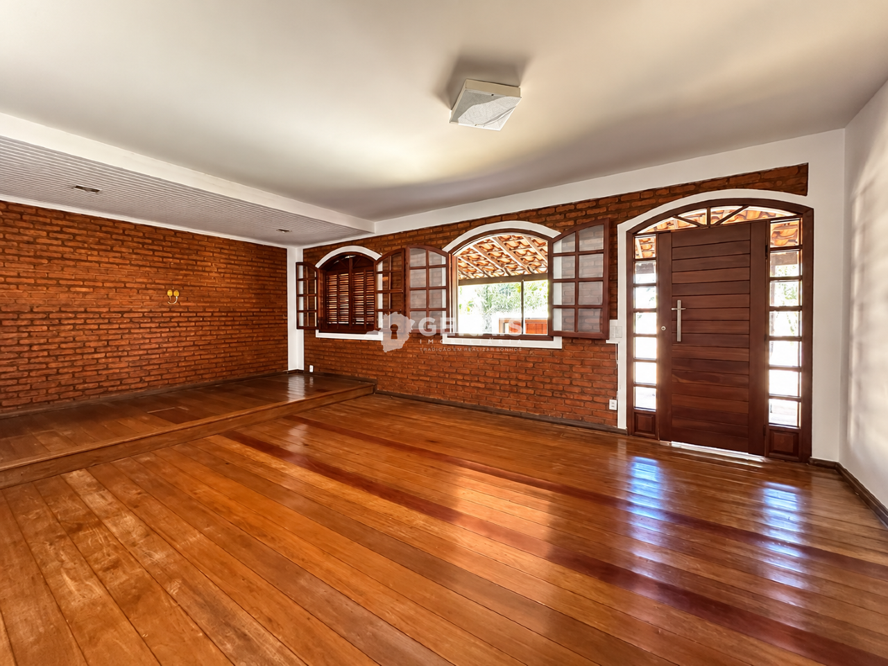 Casa à venda no VILA ROMANA: 05- SALA 02