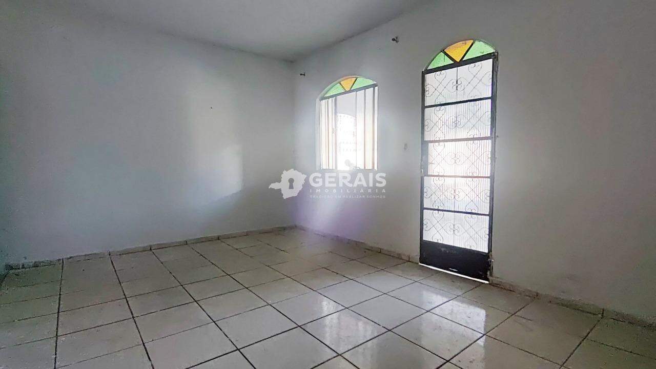 Apartamento para aluguel no ESPLANADA: 03- SALA