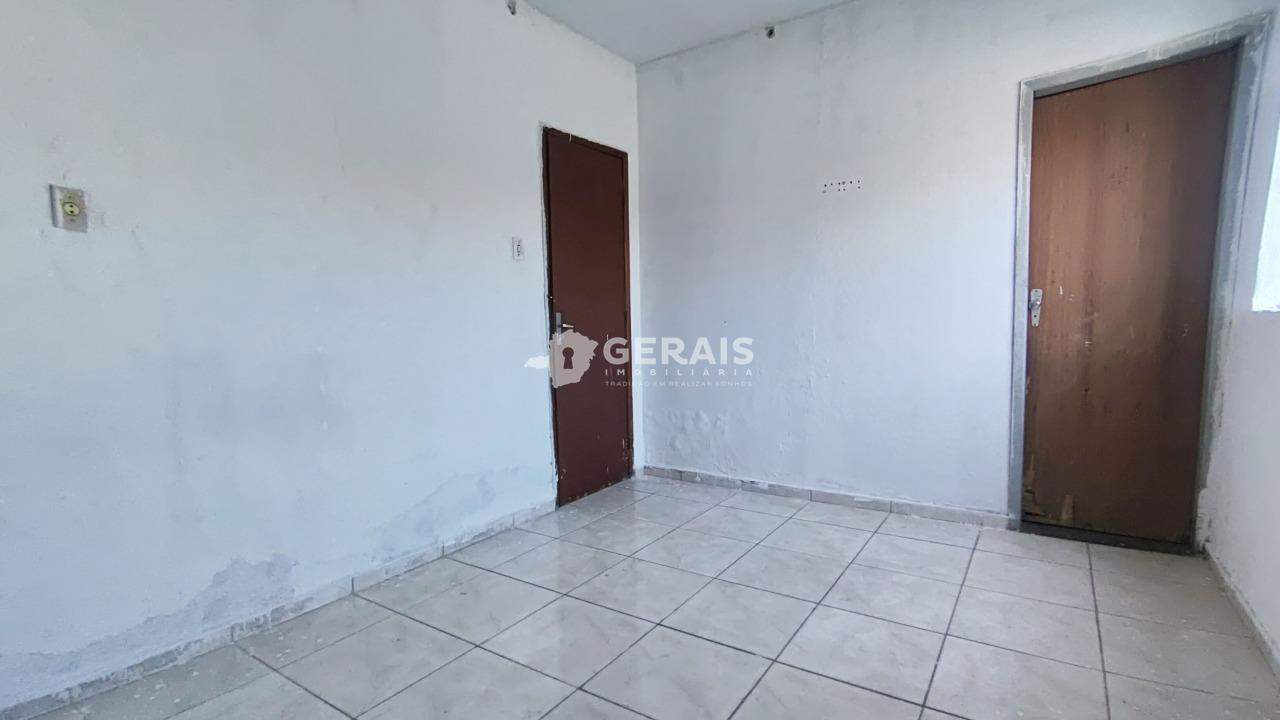 Apartamento para aluguel no ESPLANADA: 07- QUARTO SUÍTE