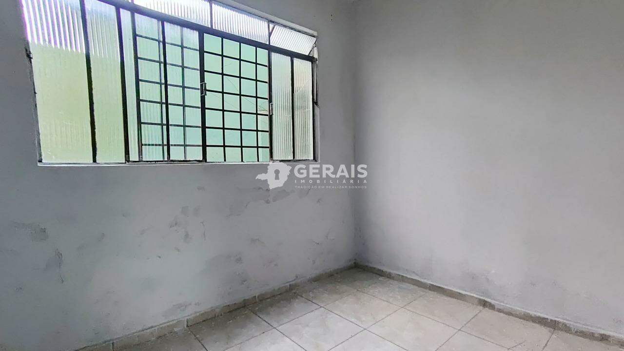 Apartamento para aluguel no ESPLANADA: 05- QUARTO 01