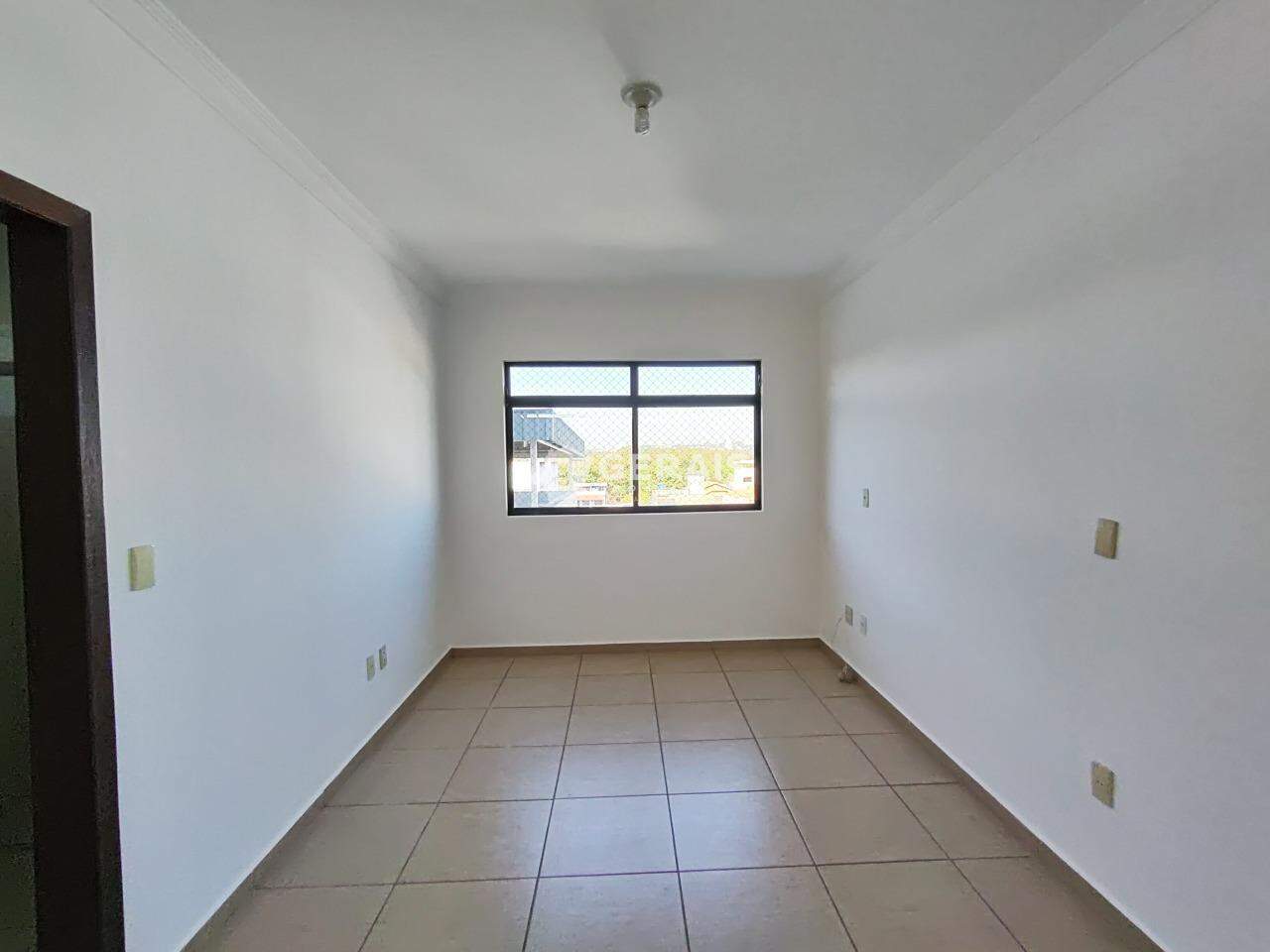 Apartamento para aluguel no ESPLANADA: 05- QUARTO SUÍTE