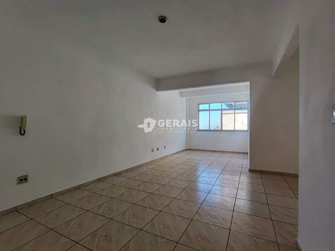 Apartamento para aluguel no VIVENDAS DA EXPOSIÇÃO: 03 - SALA