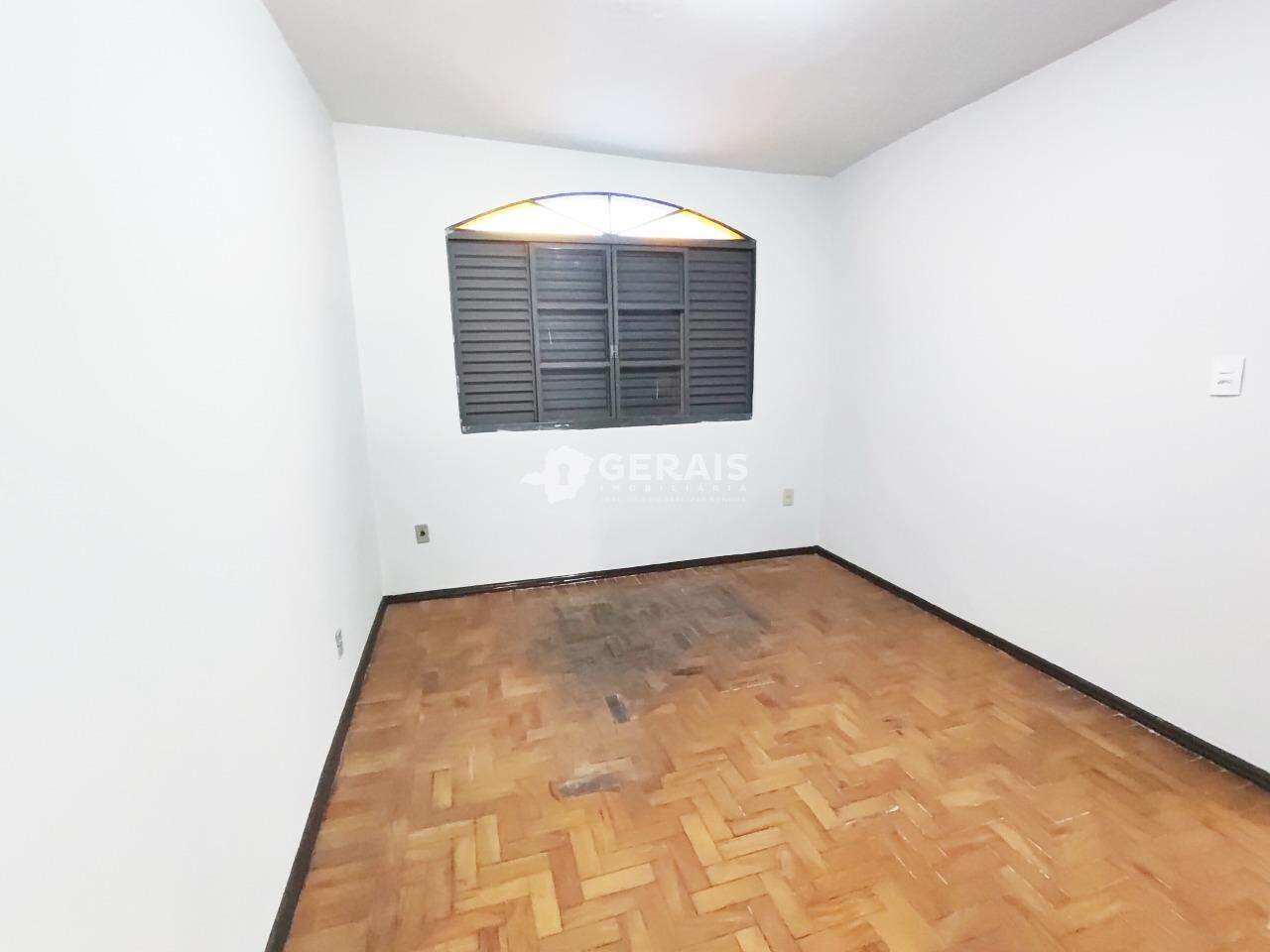 Casa para aluguel no PORTO VELHO: 07- QUARTO SUÍTE 01