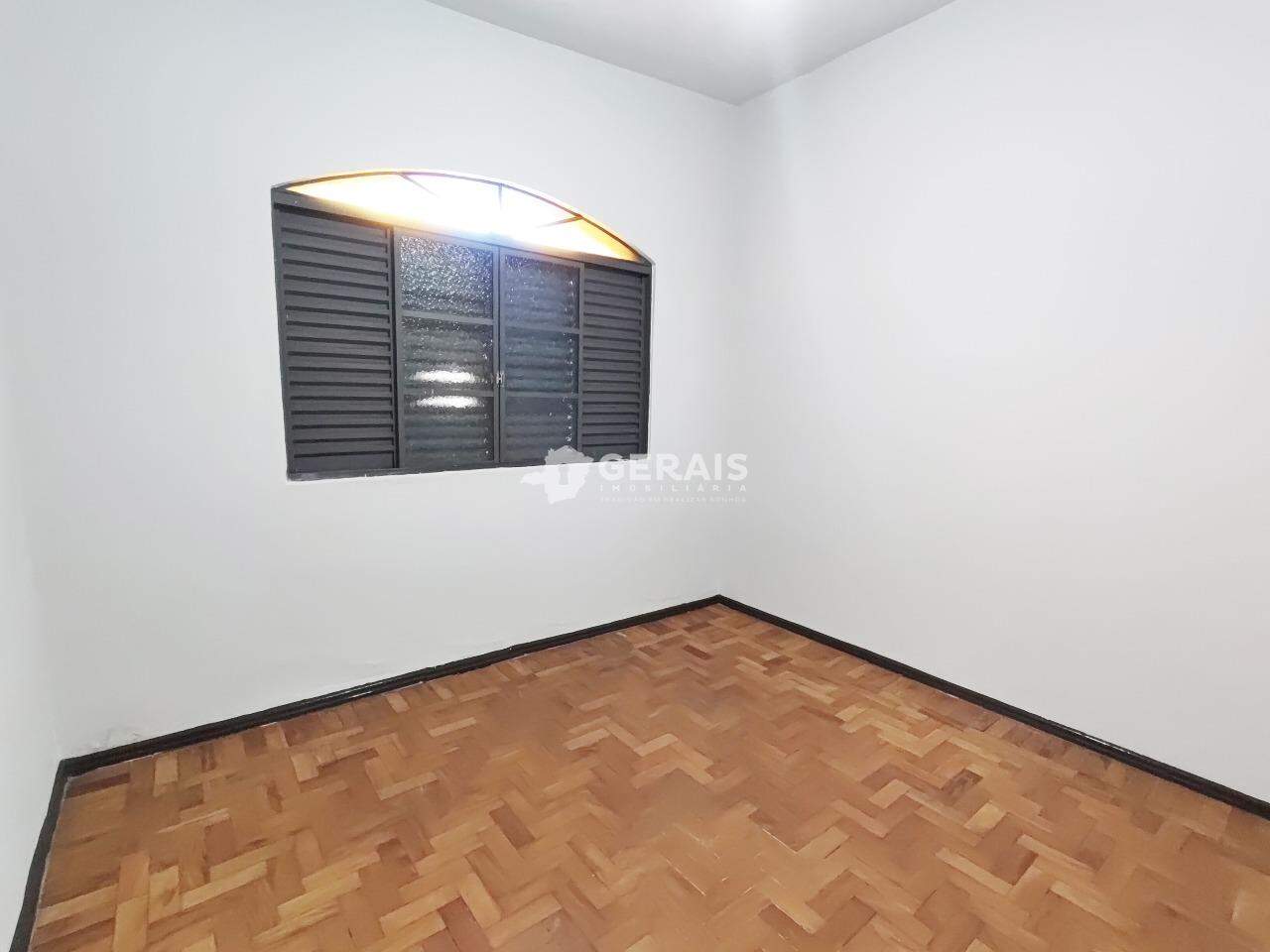 Casa para aluguel no PORTO VELHO: 04- QUARTO 01