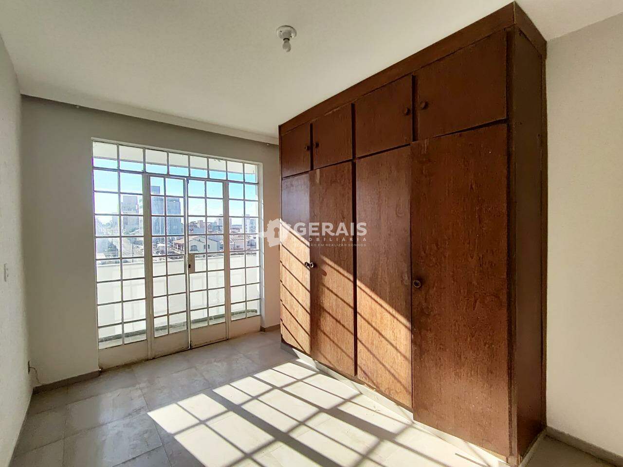Apartamento para aluguel no BOM PASTOR: 08- QUARTO 02