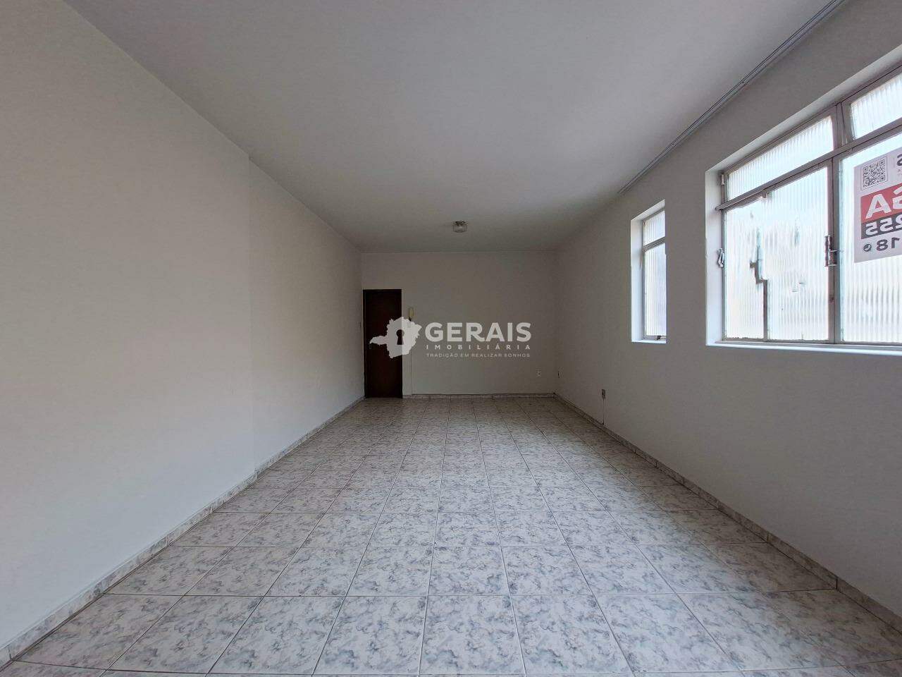 Apartamento para aluguel no CENTRO: 05 - SALA