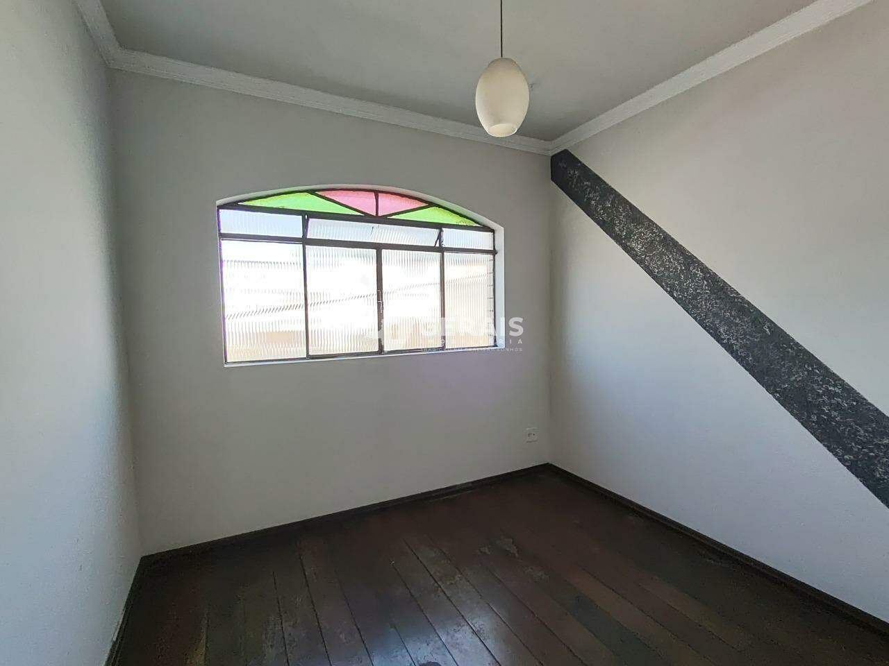 Apartamento para aluguel no CENTRO: 05 - QUARTO 01