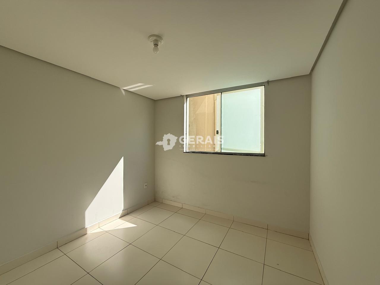 Apartamento à venda no JARDIM CANDELÁRIA: 05 - QUARTO 01