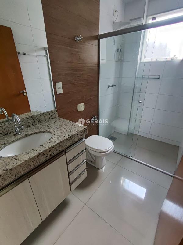 Apartamento para aluguel no CENTRO: 09- BANHO SOCIAL