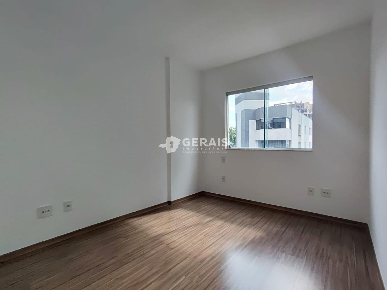Apartamento para aluguel no CENTRO: 04- QUARTO 01