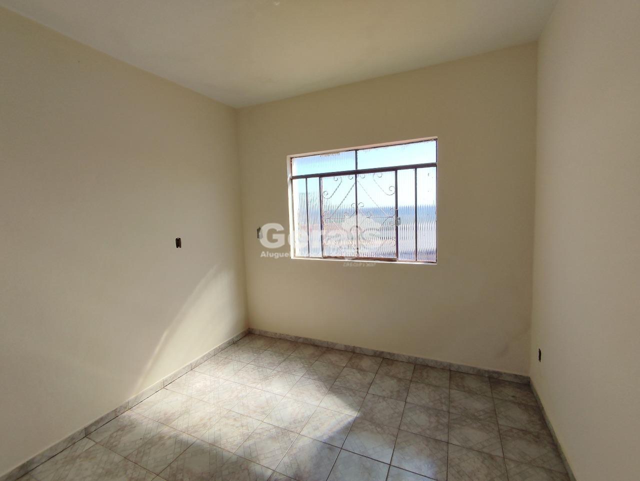 Casa para aluguel no SAO JUDAS TADEU: 04- QUARTO 01