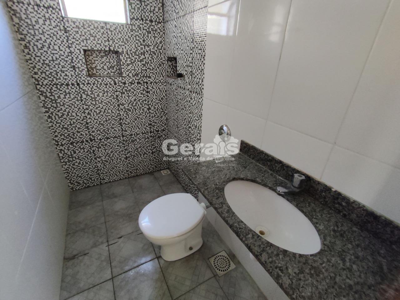 Casa para aluguel no SAO JUDAS TADEU: 07- BANHO SOCIAL