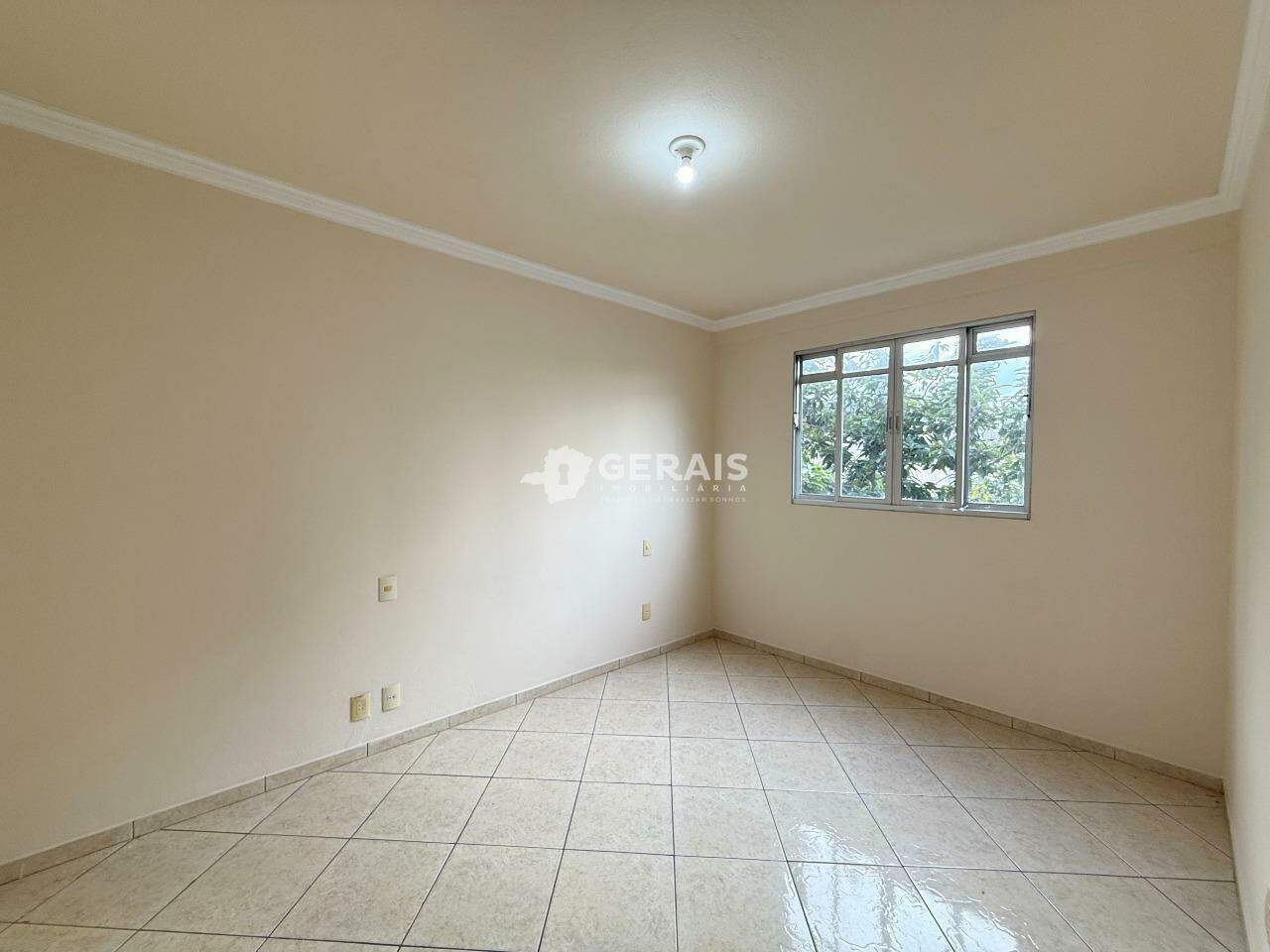 Apartamento para aluguel no CENTRO: 06- QUARTO SUÍTE