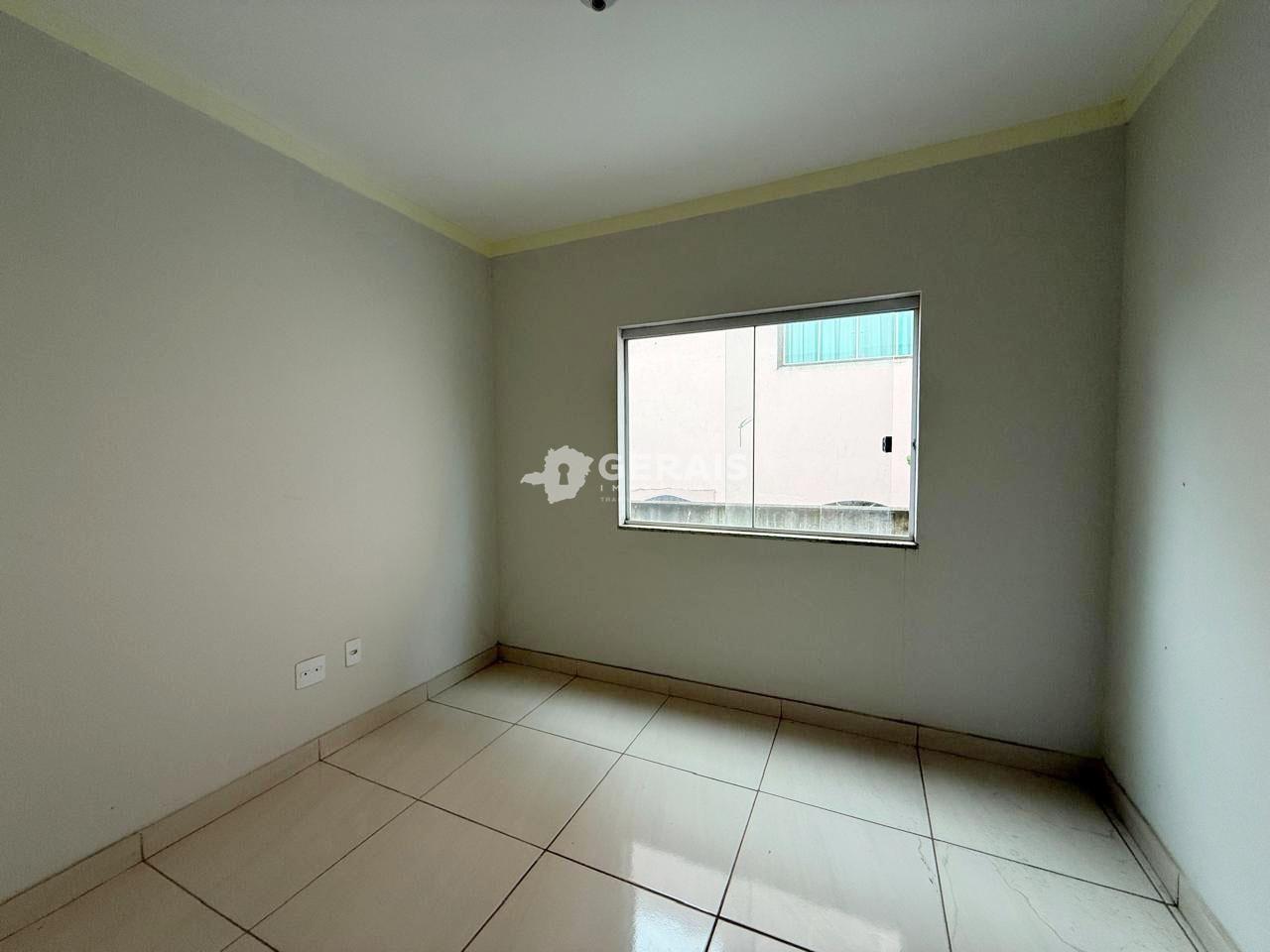 Sobrado à venda no NOVA HOLANDA: 08- QUARTO SUÍTE