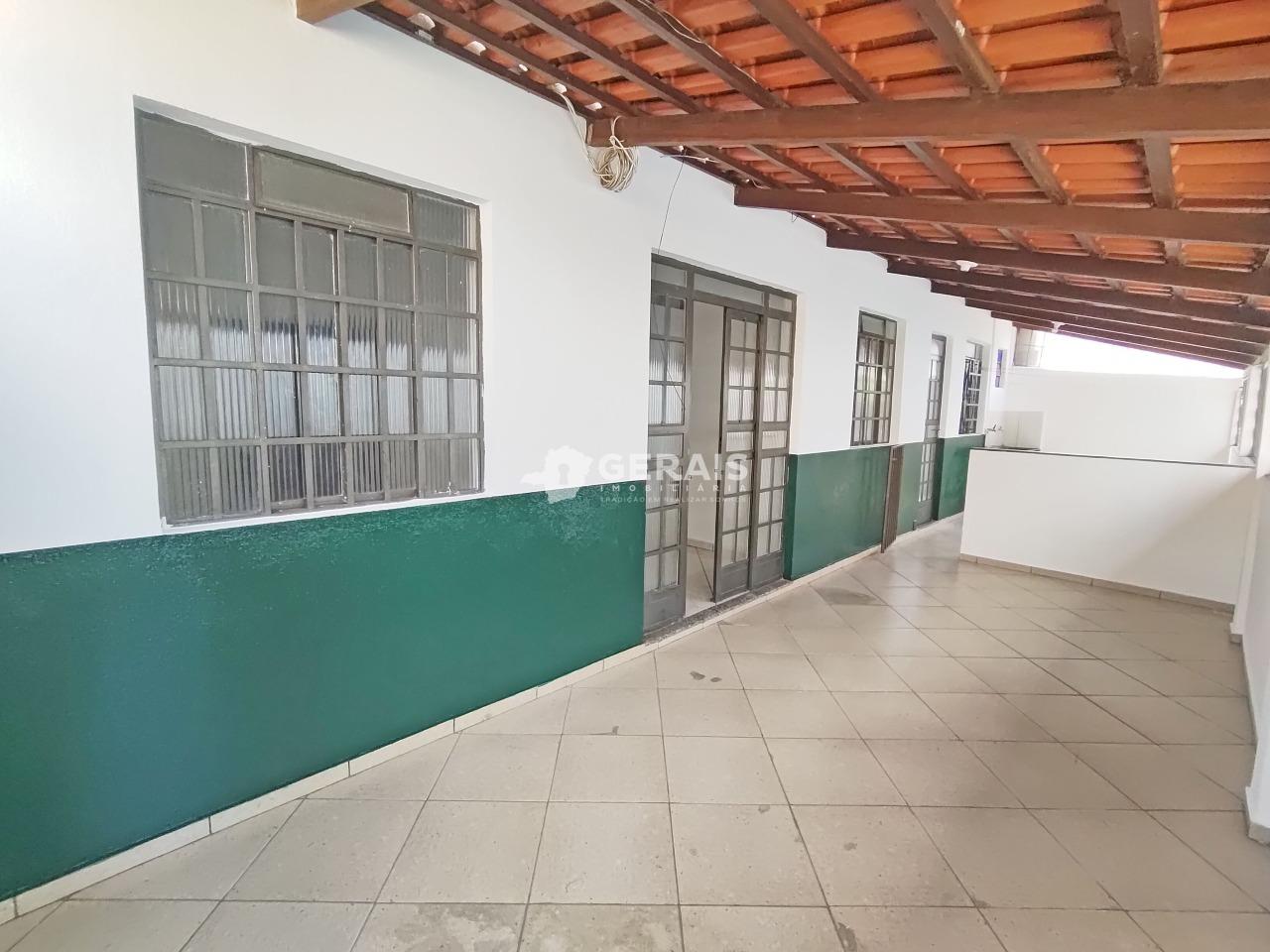 Barracão para aluguel no SANTA LÚCIA: 09 - VARANDA