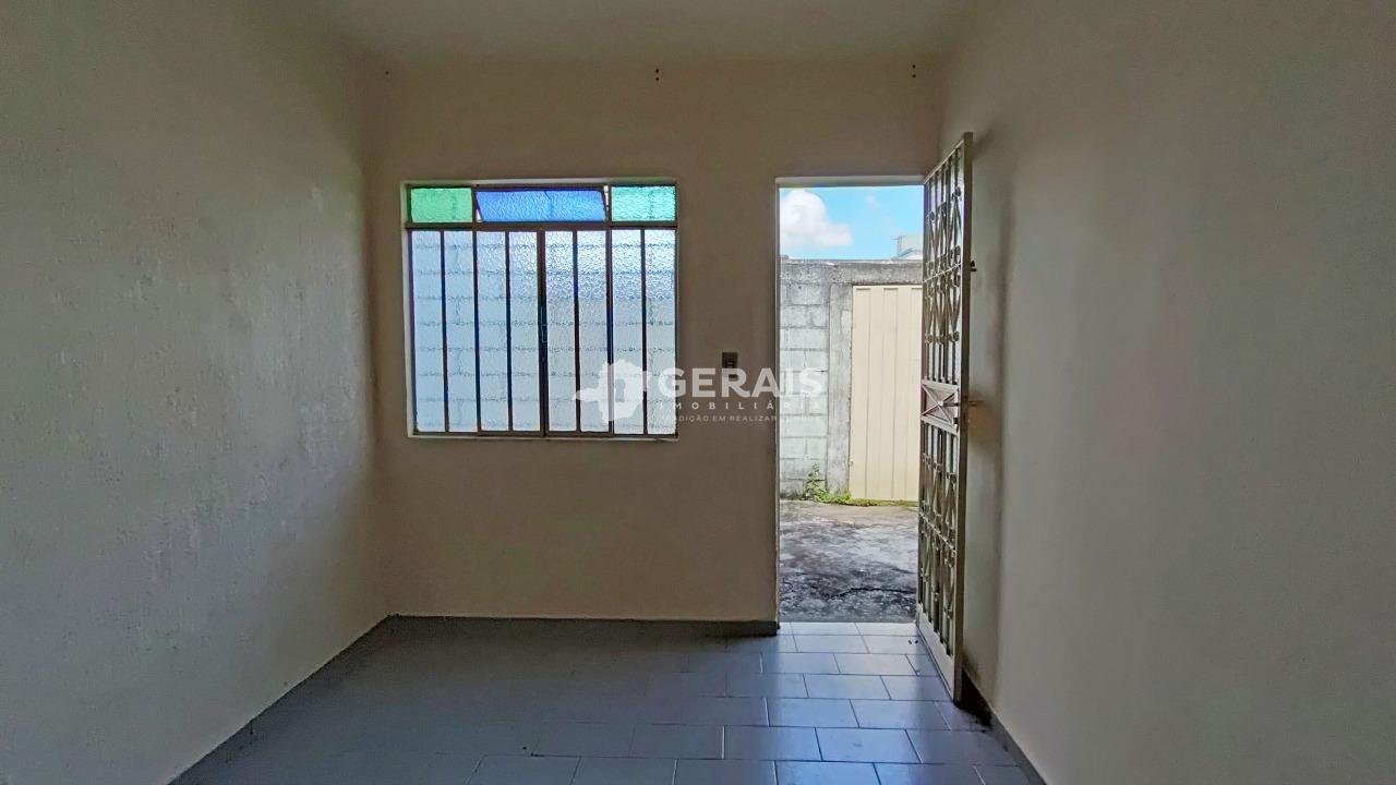 Casa para aluguel no BELVEDERE: 04 - SALA