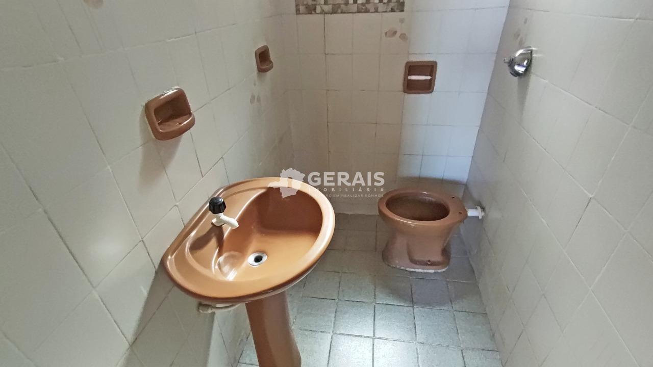 Casa para aluguel no BELVEDERE: 07 - BANHO SOCIAL