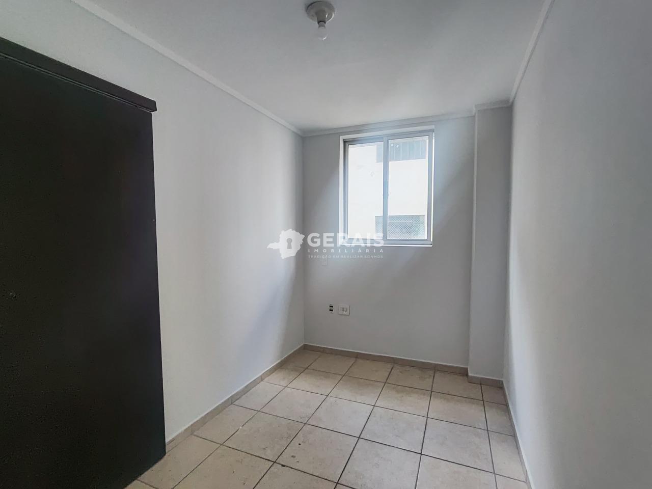 Apartamento para aluguel no CENTRO: 06 - QUARTO 02