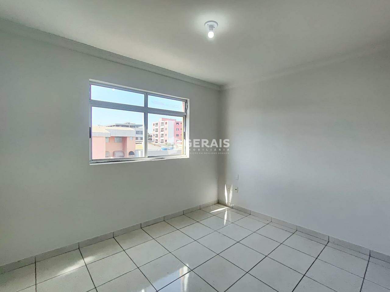 Apartamento para aluguel no CATALÃO: 06- QUARTO 01 