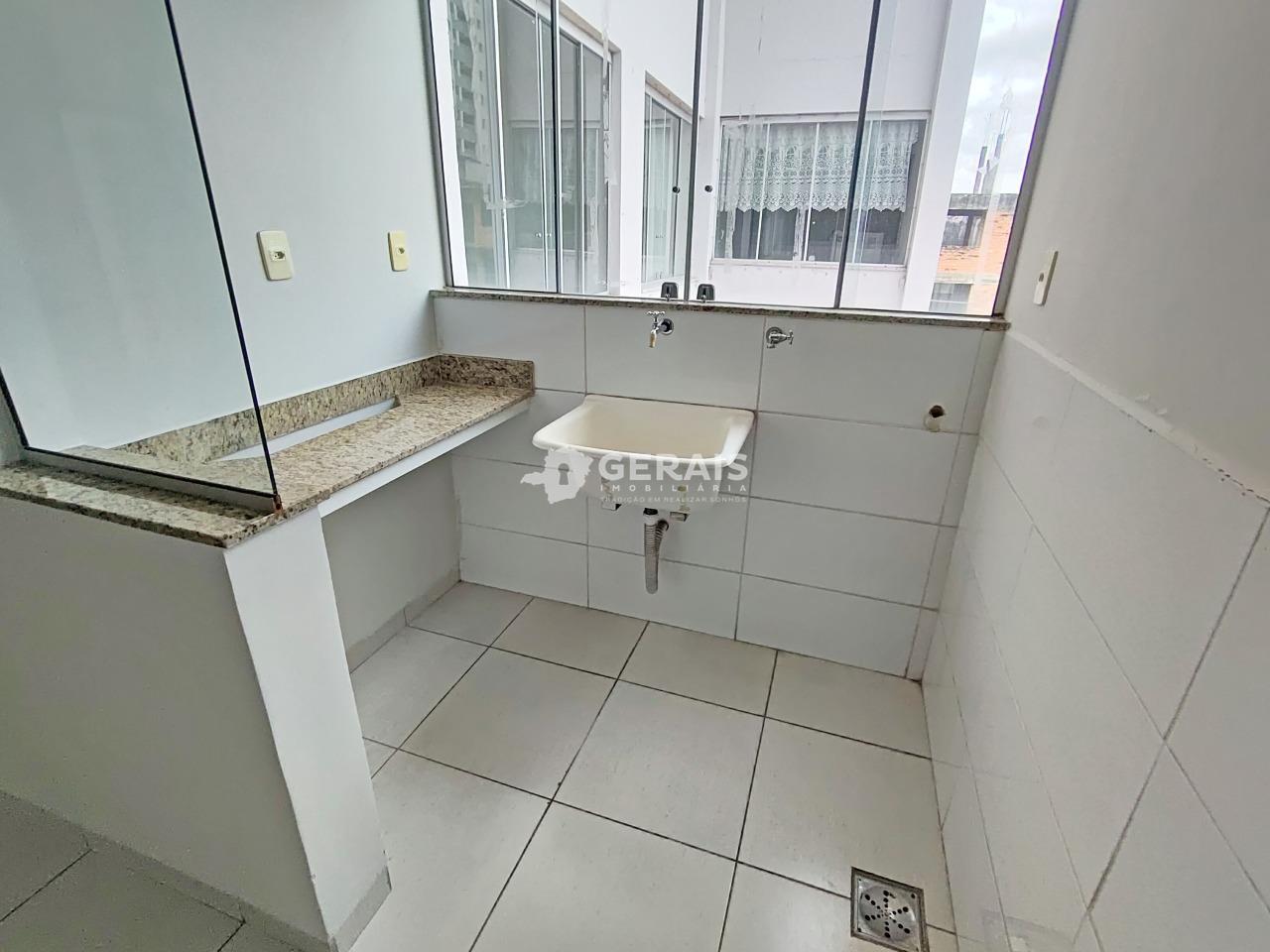 Apartamento para aluguel no CENTRO: 09- ÁREA DE SERVIÇO
