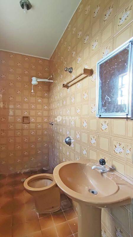 Casa para aluguel no SÃO MIGUEL: 08- BANHO SOCIAL