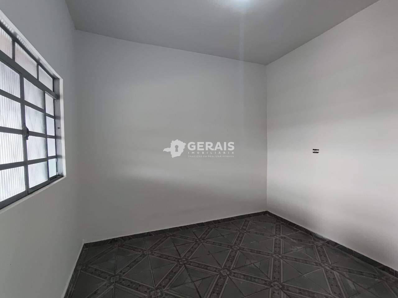 Casa para aluguel no FLORESTA: 03 - SALA