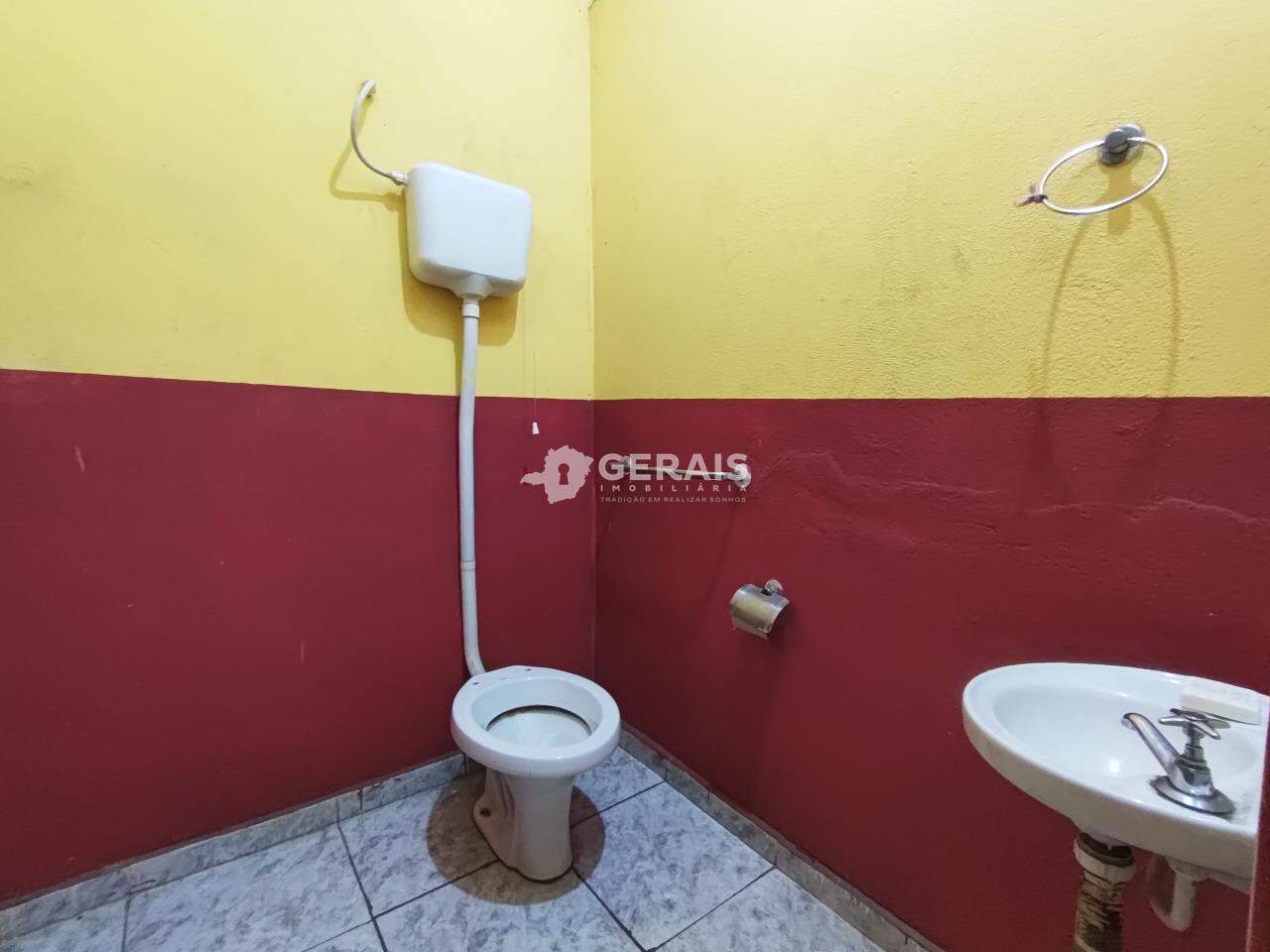 Loja para aluguel no SANTA TEREZA: 09- BANHEIRO