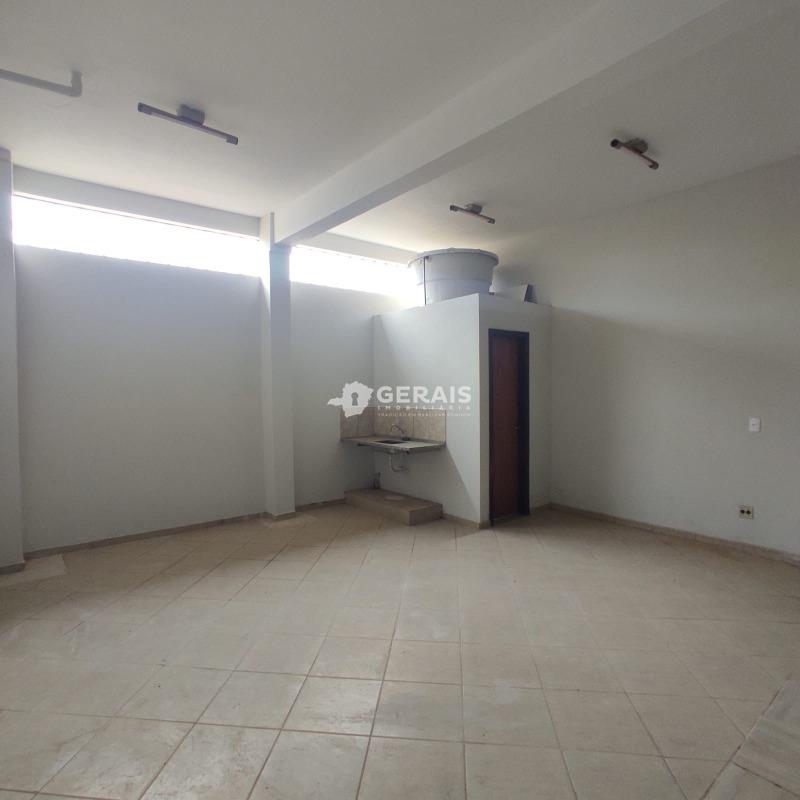 Loja à venda no BELVEDERE: 02- LOJA