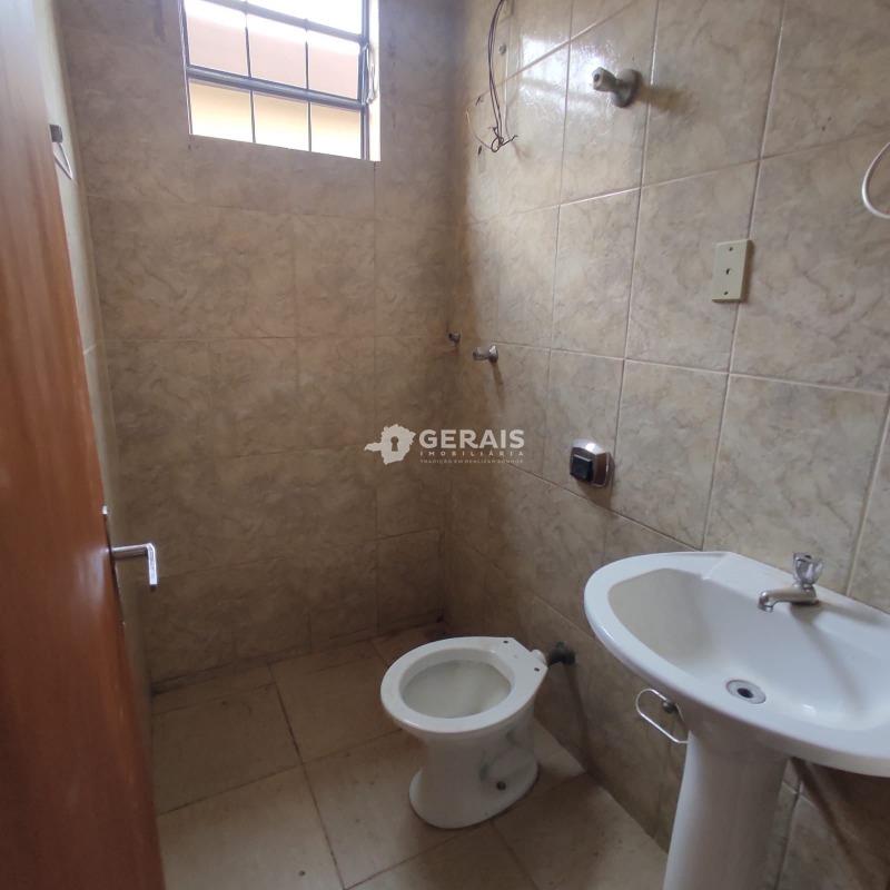 Loja à venda no BELVEDERE: 04- BANHEIRO