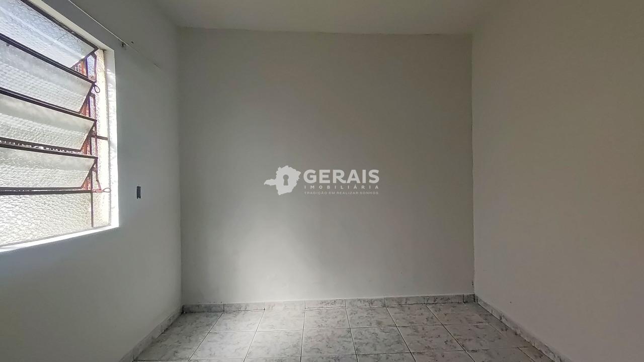 Casa para aluguel no CENTRO: 08- QUARTO 02