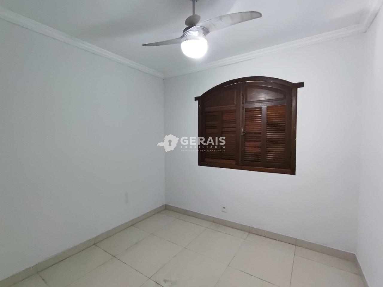 Casa para aluguel no RESIDENCIAL DOUTOR WALCHIR RESENDE COSTA: 05- QUARTO 02