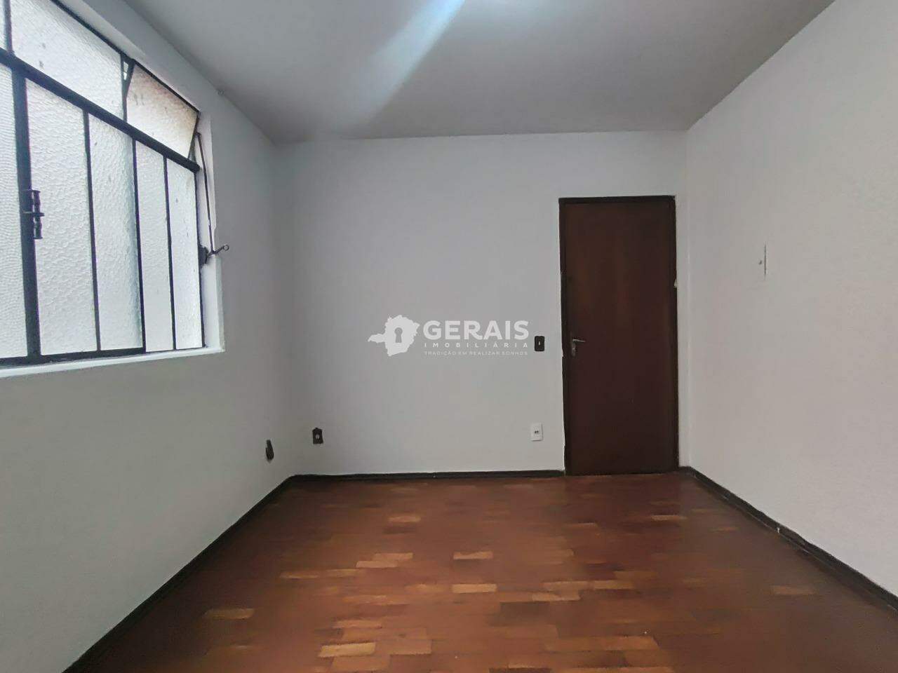 Apartamento para aluguel no CENTRO: 03- SALA