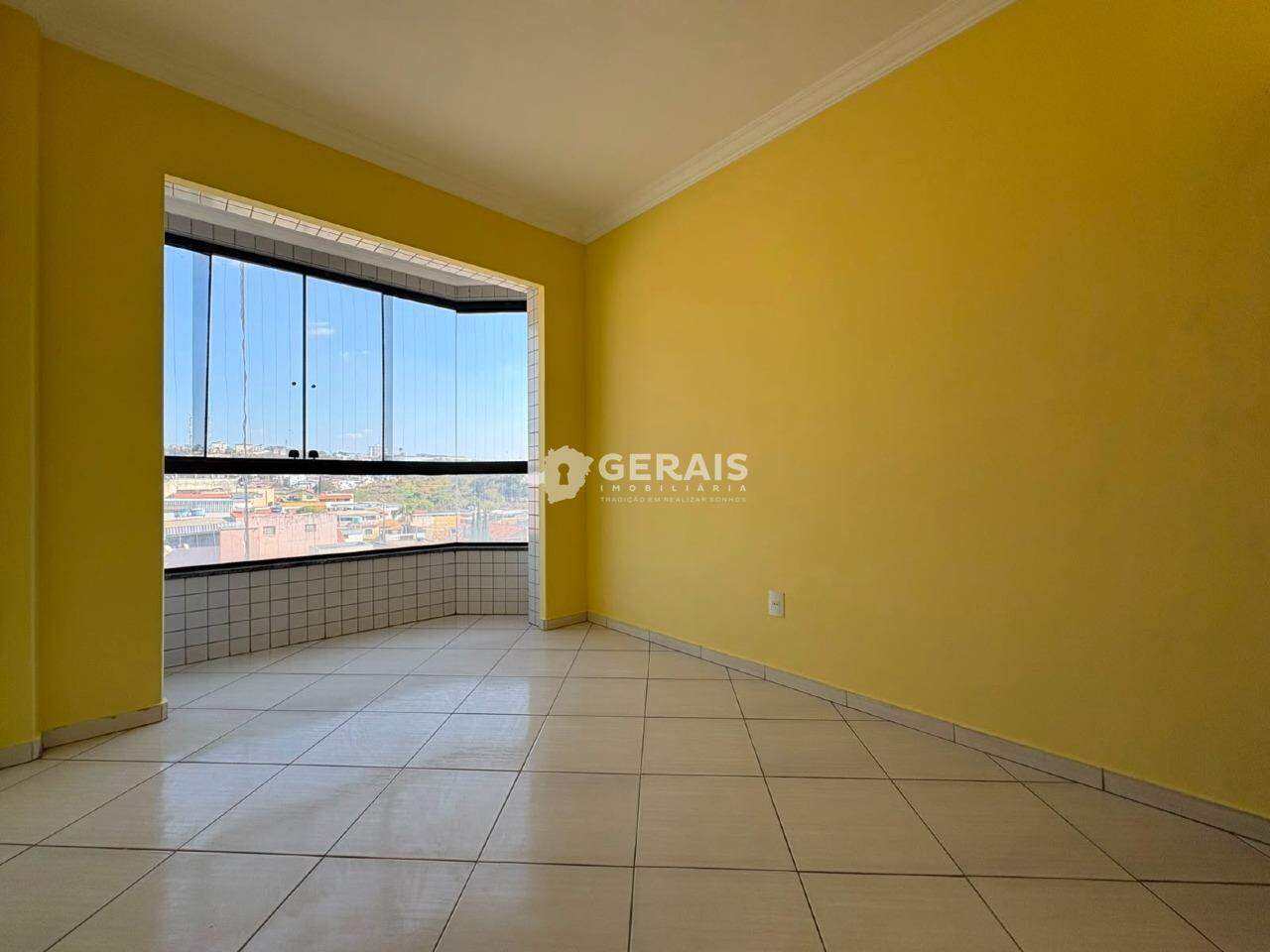 Apartamento para aluguel no SÃO JOSÉ: 03- SALA