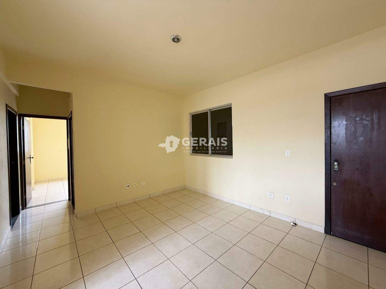 Apartamento para aluguel no IPIRANGA: 04 - SALA