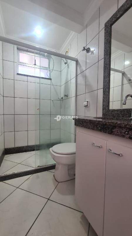 Apto Cobertura para aluguel no CENTRO: 09- BANHO SUÍTE