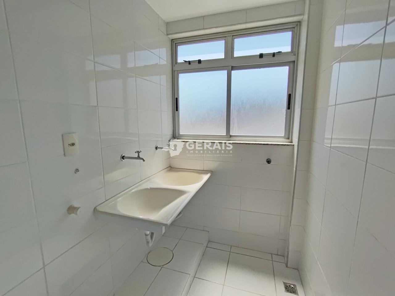 Apartamento para aluguel no SÃO JOSÉ: 09 - ÁREA DE SERVIÇO