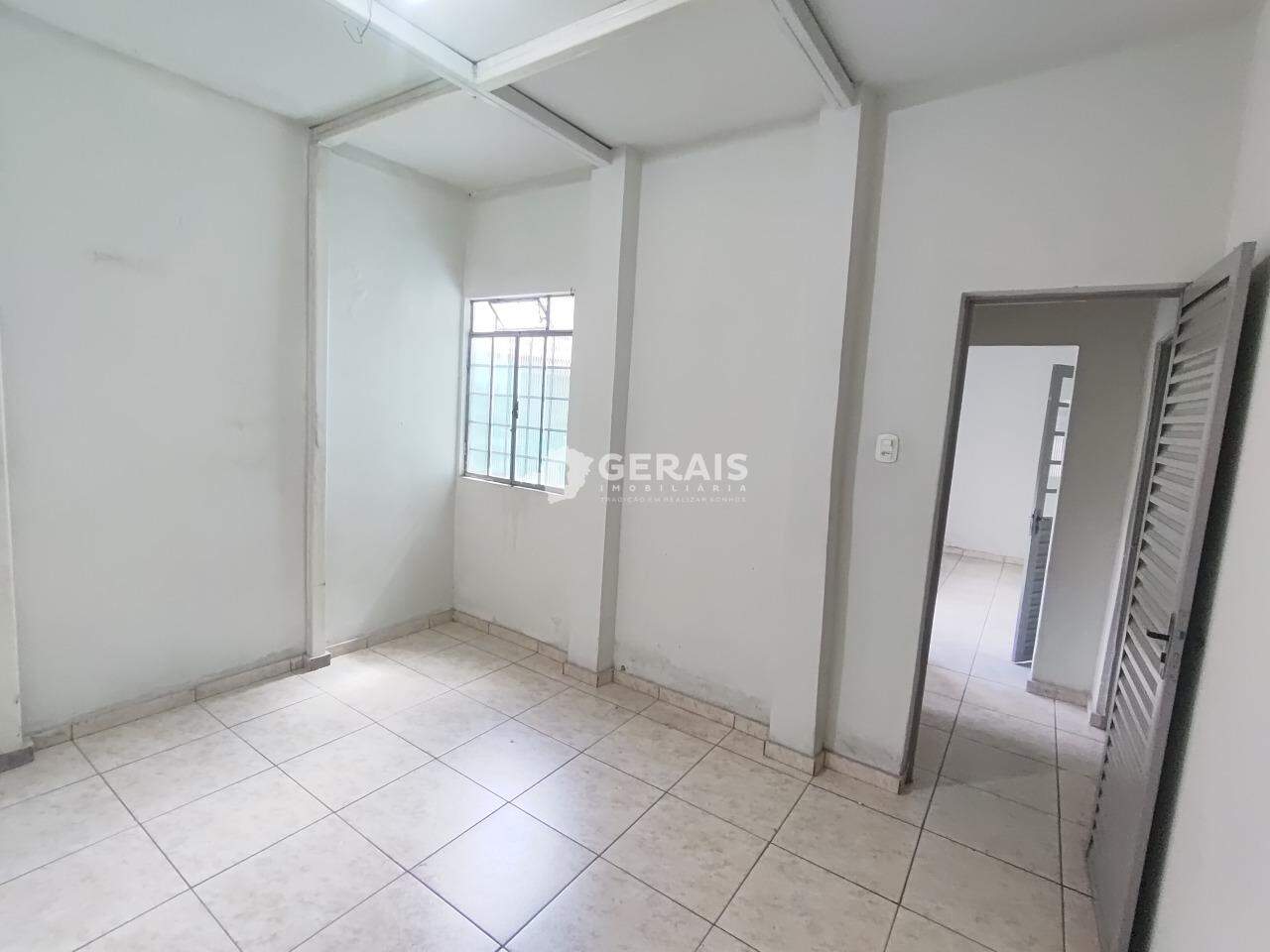 Casa para aluguel no PORTO VELHO: 05- QUARTO 02