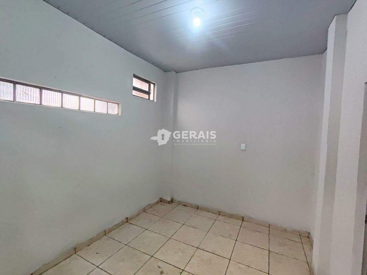 Casa para aluguel no PORTO VELHO: 04- QUARTO 01