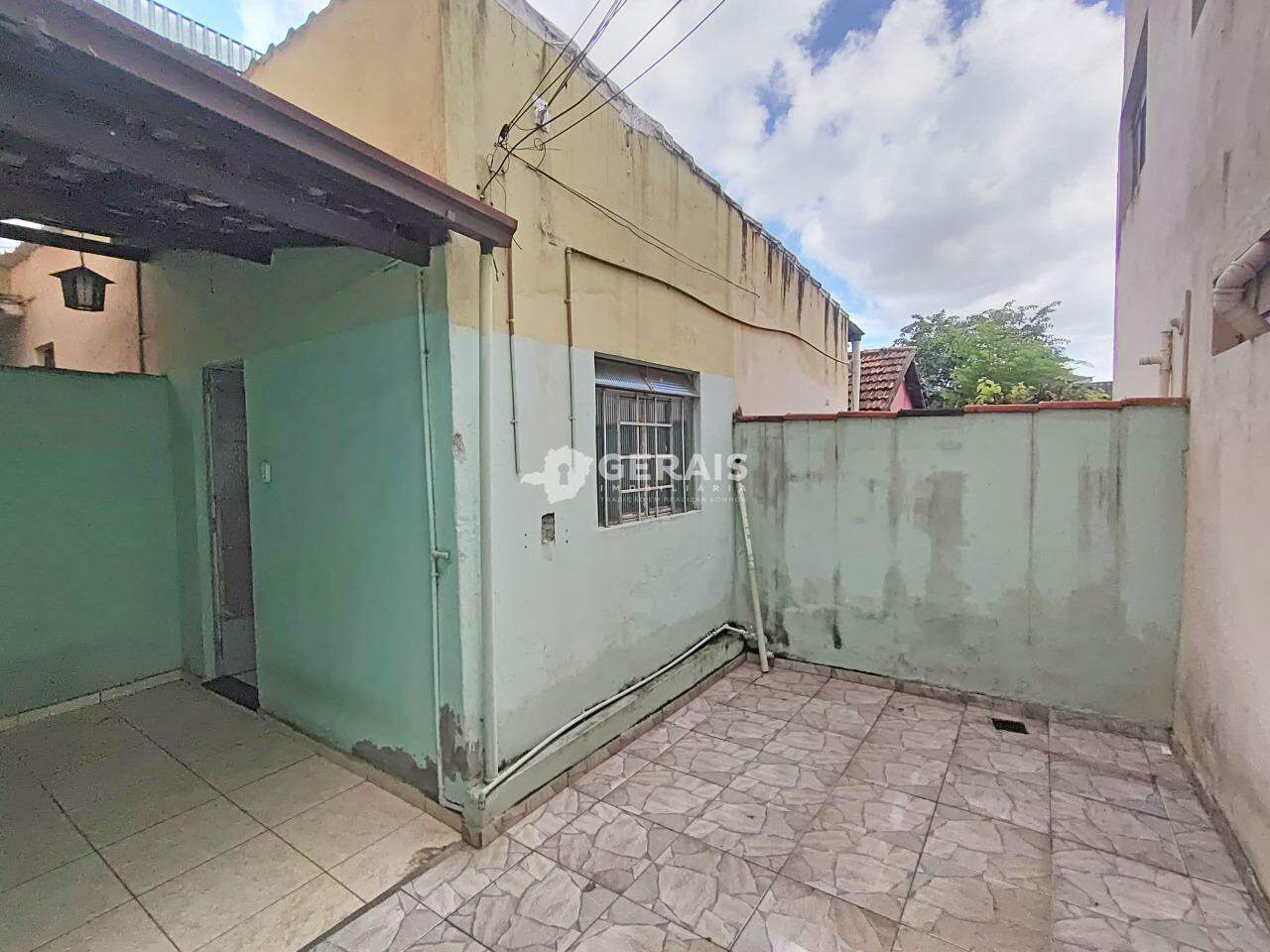 Casa para aluguel no PORTO VELHO: 09- ÁREA EXTERNA