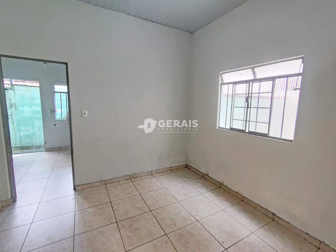 Casa para aluguel no PORTO VELHO: 03- SALA