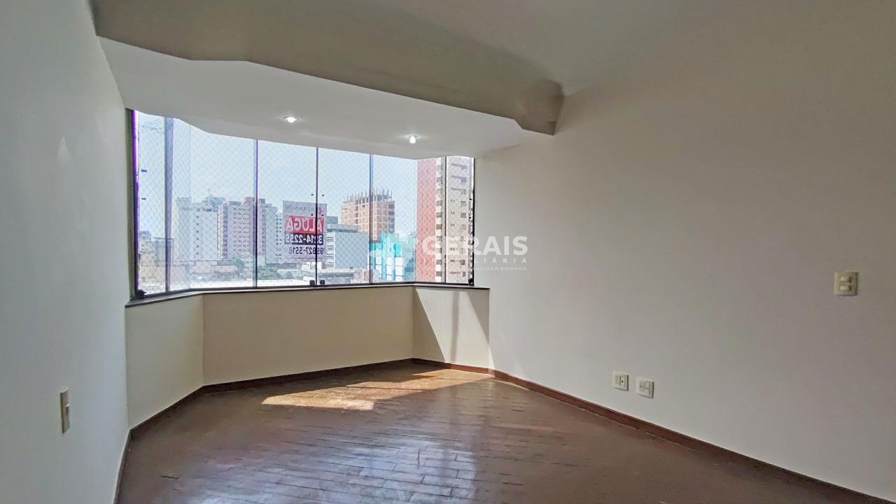 Apartamento para aluguel no CENTRO: 05- QUARTO 01