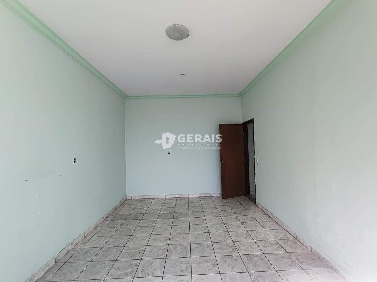 Casa para aluguel no BOM PASTOR: 06 - QUARTO 02