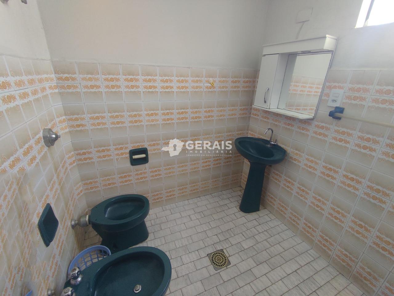 Apartamento para aluguel no CENTRO: 08 - BANHO SOCIAL 01