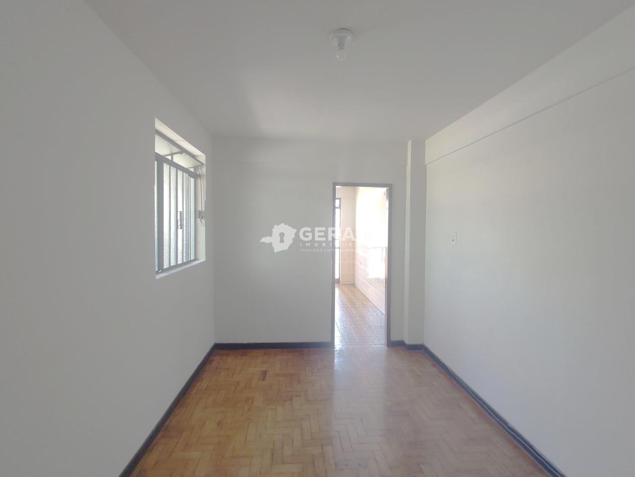 Apartamento para aluguel no CENTRO: 03 - SALA