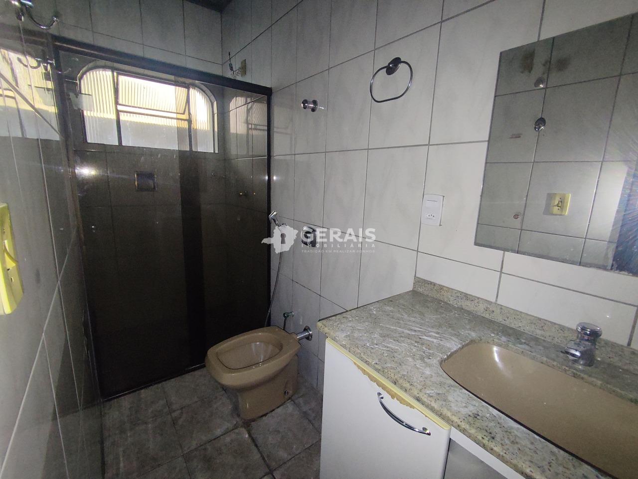 Apartamento para aluguel no TIETE: 08- BANHO SOCIAL