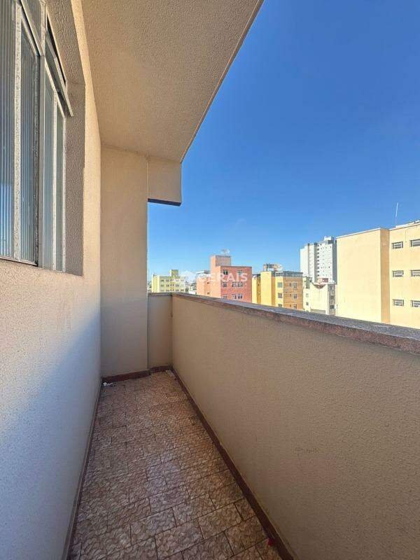 Apartamento para aluguel no VILA BELO HORIZONTE: 07- SACADA QUARTO 02