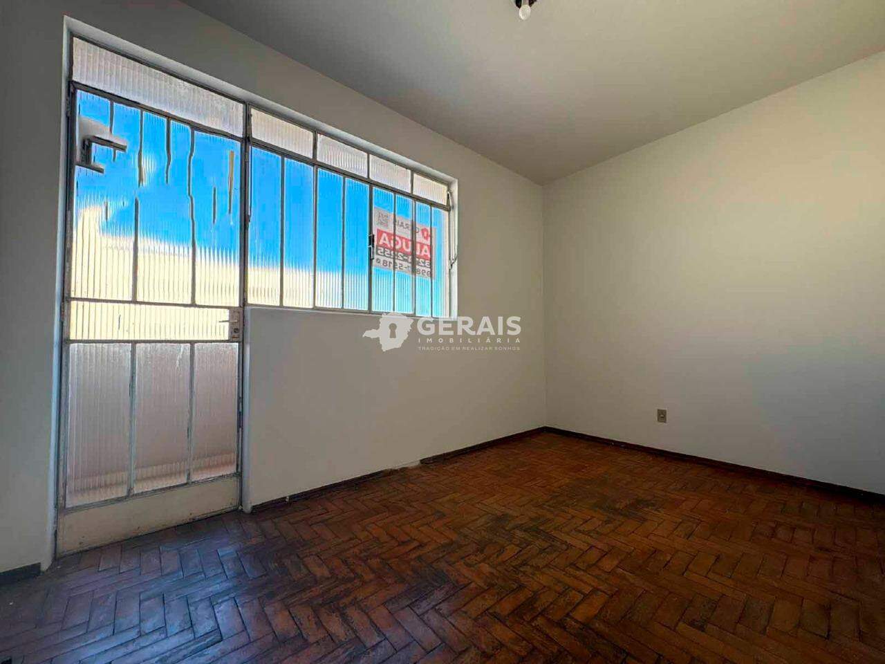 Apartamento para aluguel no VILA BELO HORIZONTE: 08- QUARTO 03 SUÍTE